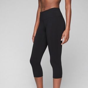 Athleta “Chaturanga” High Rise Capri Yoga Leggings